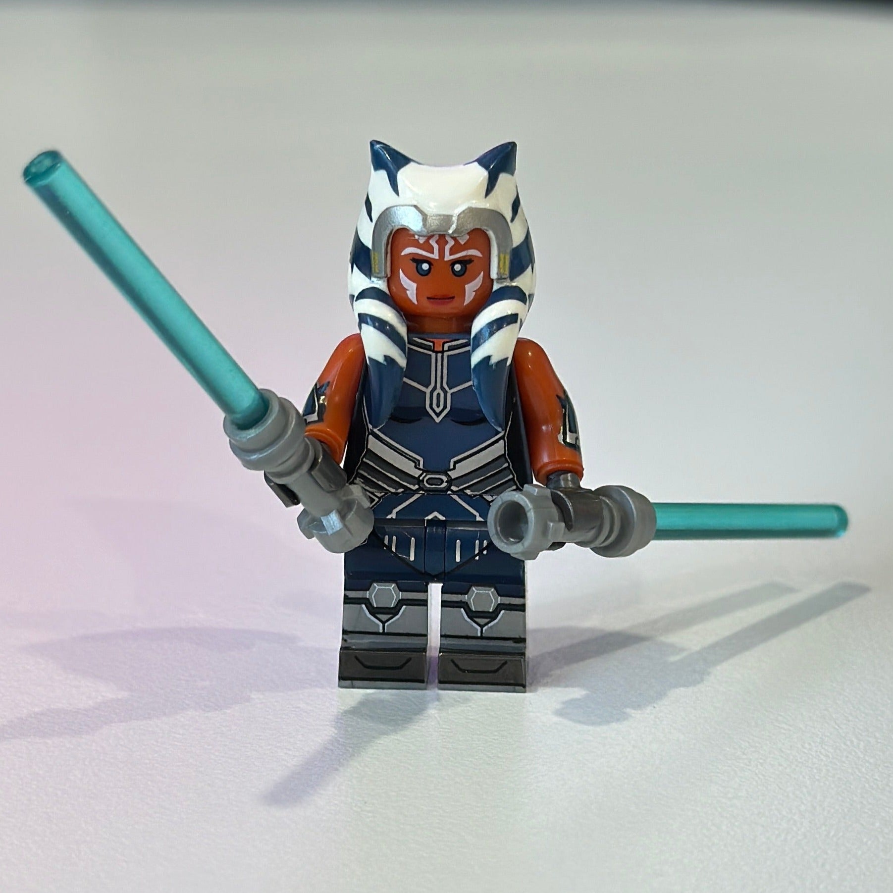 Star Wars Ahsoka Tano V2 Minifigure - Jedi – Brick Hub